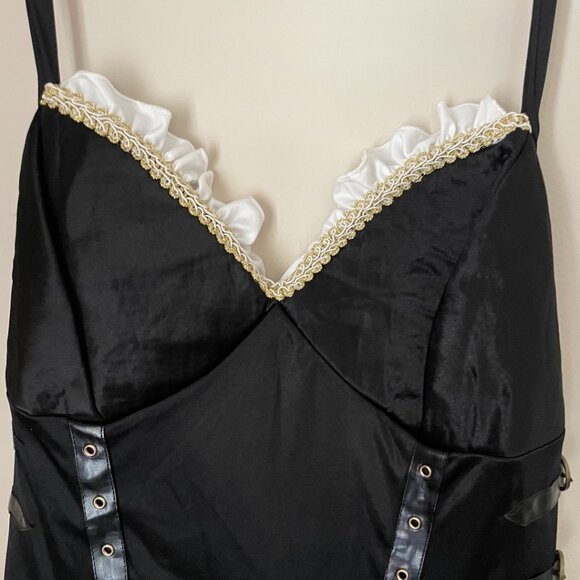 Saloon Girl / Western Showgirl Costume - Picture 5 of 10